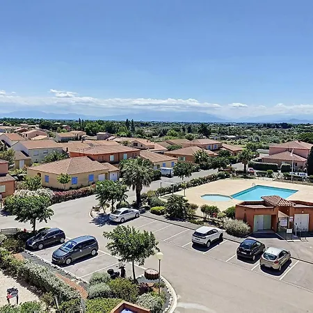 Superbe T3 - Piscine- Terrasse- Parking- 900 M 6pin2102